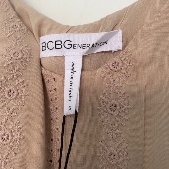 BCBGeneration Women's Drop Waist Eyelet Embroidered Tan Romper S - Picture 7 of 14